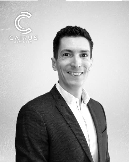 photographie de Arnaud PICAUDÉ, directeur associé de Cairus Advisory