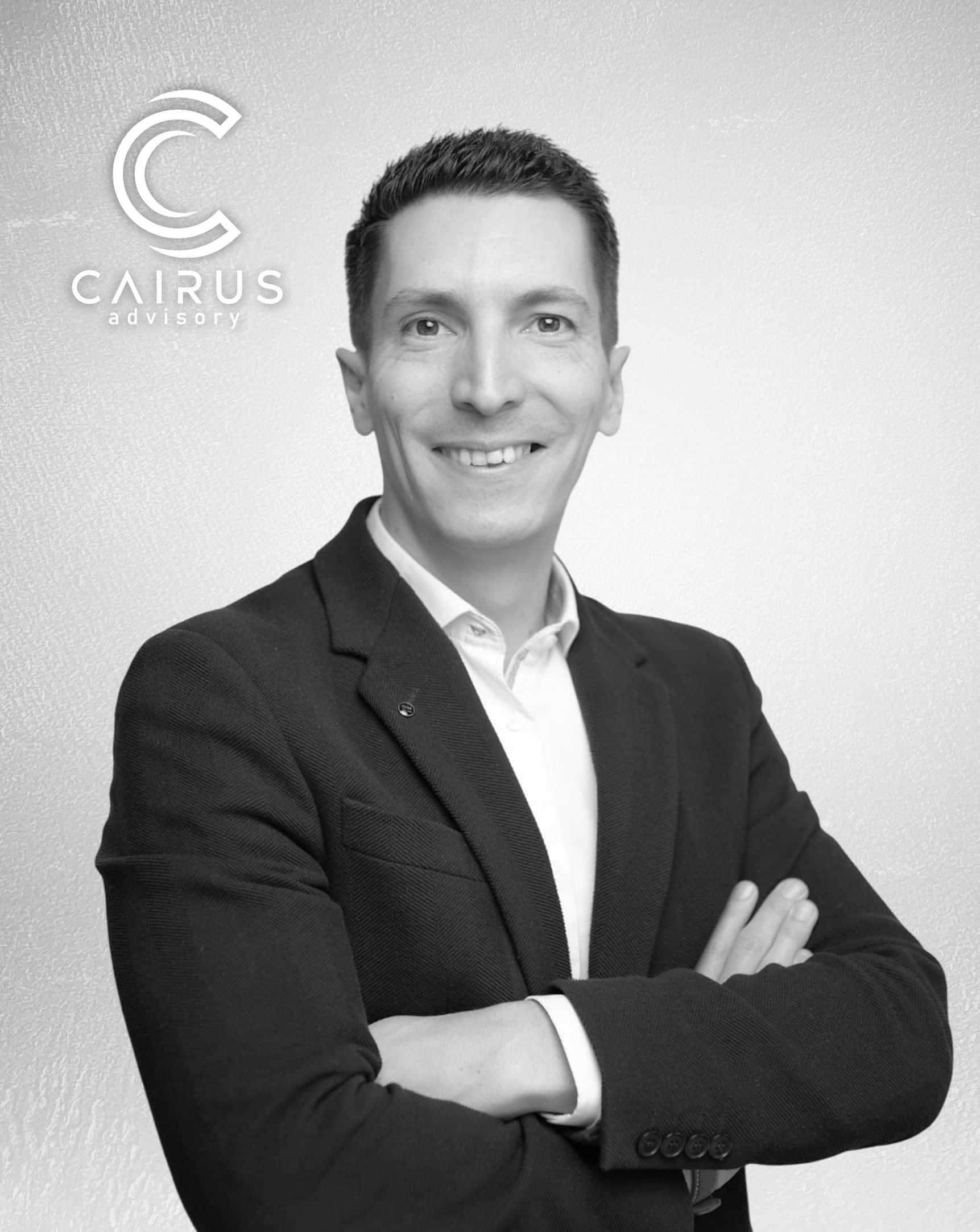 photographie de Arnaud PICAUDÉ, directeur associé de Cairus Advisory